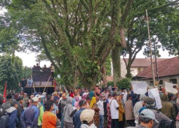 Petani SIKAB Tolak HPL, Tuntut Redistribusi Tanah Eks Perkebunan Kalibakar Kabupaten Malang