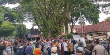 Petani SIKAB Tolak HPL, Tuntut Redistribusi Tanah Eks Perkebunan Kalibakar Kabupaten Malang