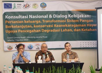 pemaparan materi pertanian keluarga, transformasi sistem panga, keanekaragaman hayati, krisis iklim dan upaya pencegahan degradasi lahan